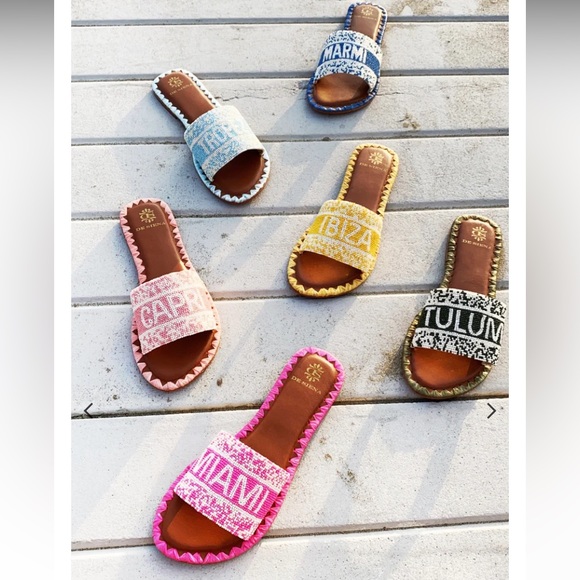 NWT DE SIENA CAPRI Designer Luxury Leather Glass Bead pool flats slides sandals - Picture 6 of 15